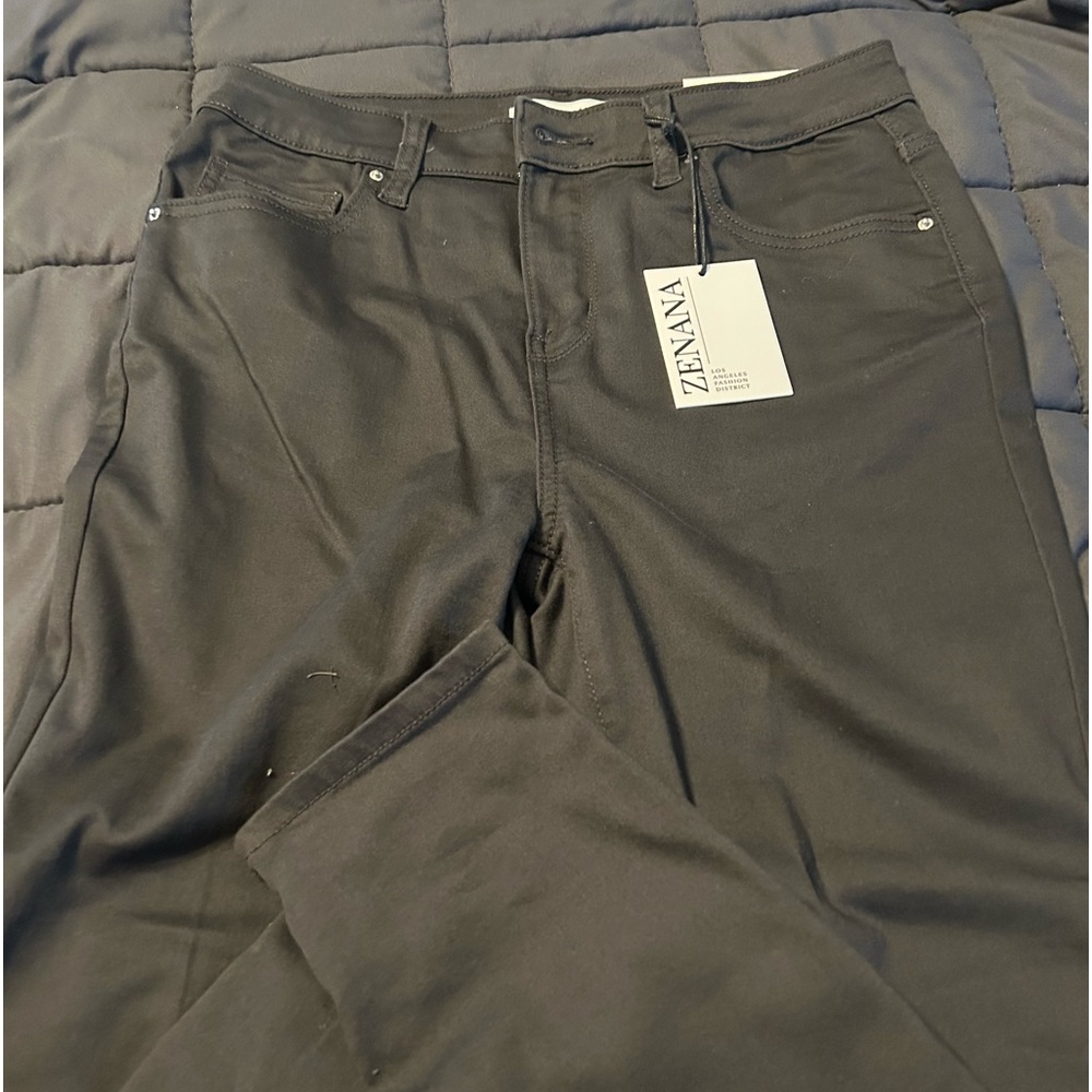 NWT Skinny Zenana dark gray jean